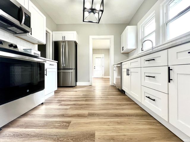 1414 R Street, Bedford, IN 47421