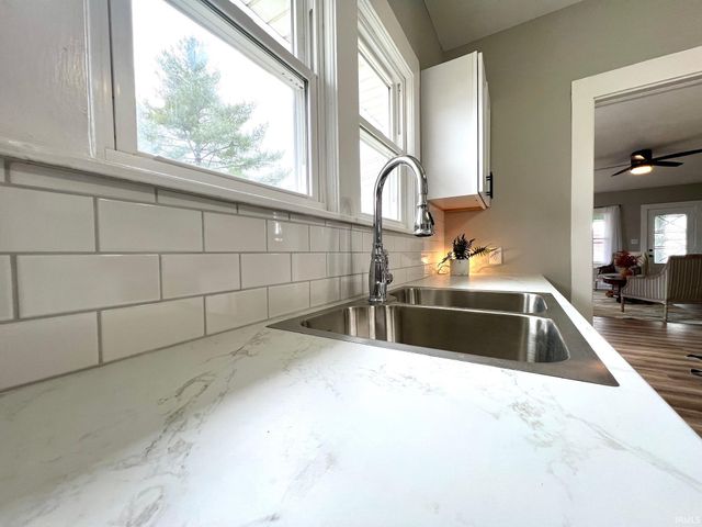 1414 R Street, Bedford, IN 47421