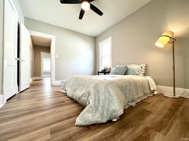 1414 R Street, Bedford, IN 47421