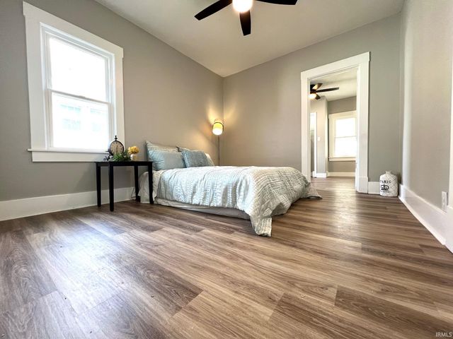 1414 R Street, Bedford, IN 47421