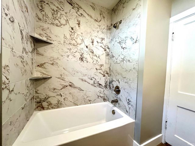 1414 R Street, Bedford, IN 47421