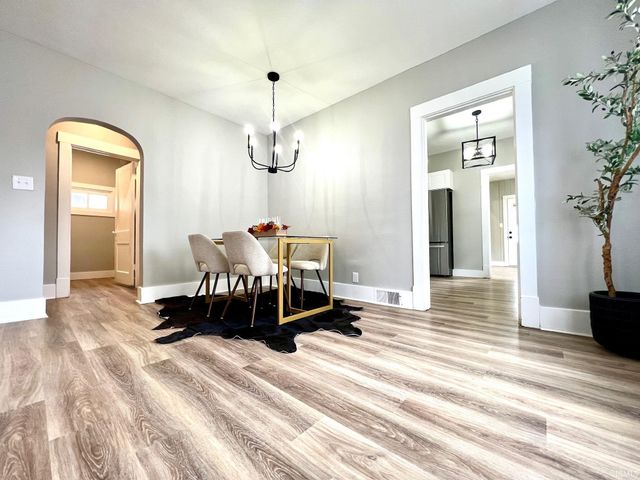 1414 R Street, Bedford, IN 47421