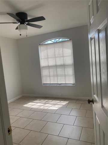 10020 N CONNECHUSETT ROAD, Tampa, FL 33617