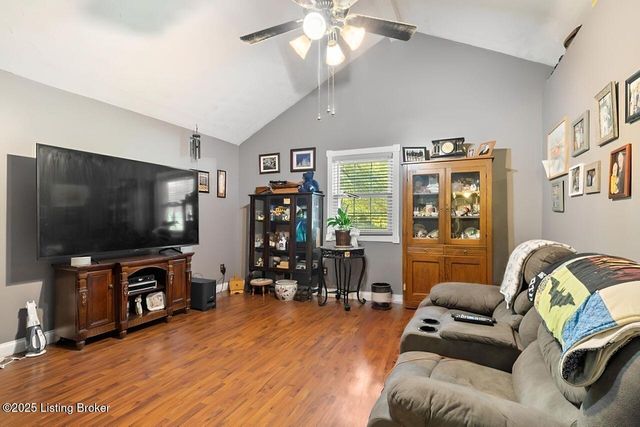 311 Marks Lane Ln, Bardstown, KY 40004