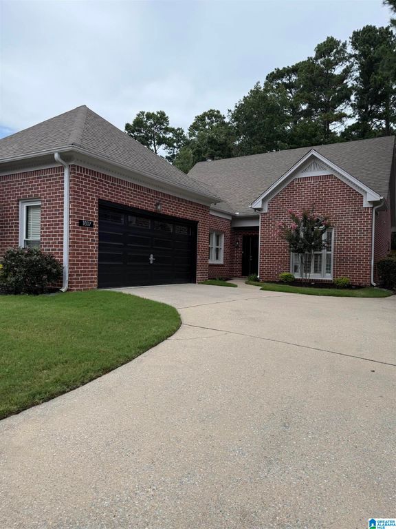 1817 STONE BROOK LANE, Birmingham, AL 35242