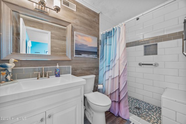 1896 New River Inlet Road 1315, Sneads Ferry, NC 28460