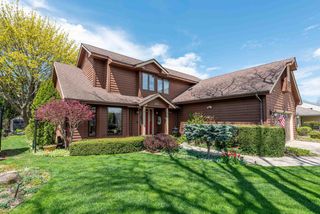 8200 43rd AVENUE, Kenosha, WI 53142