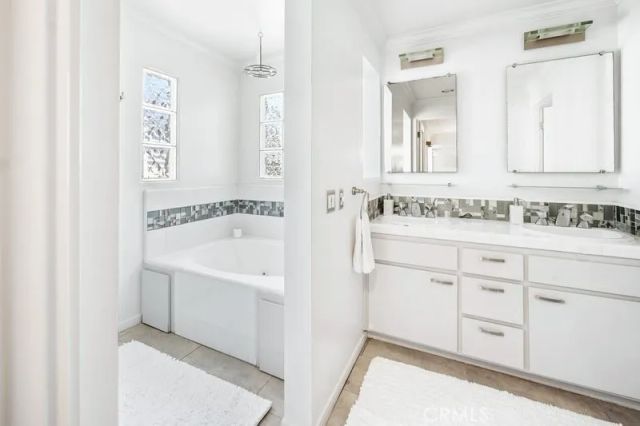 440 Marine Place, Manhattan Beach, CA 90266