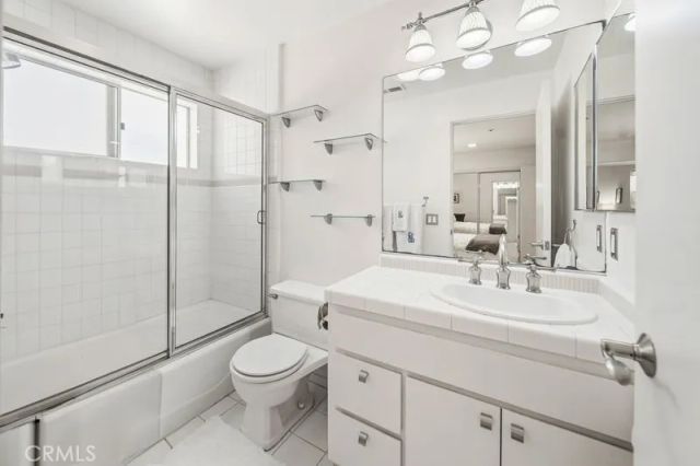 440 Marine Place, Manhattan Beach, CA 90266