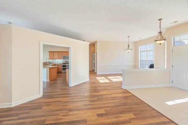 713 Woodcrest Way, Murrells Inlet, SC 29576