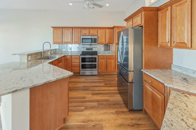 713 Woodcrest Way, Murrells Inlet, SC 29576