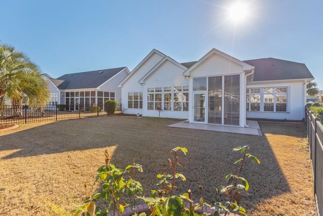 713 Woodcrest Way, Murrells Inlet, SC 29576