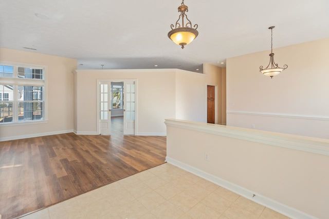 713 Woodcrest Way, Murrells Inlet, SC 29576