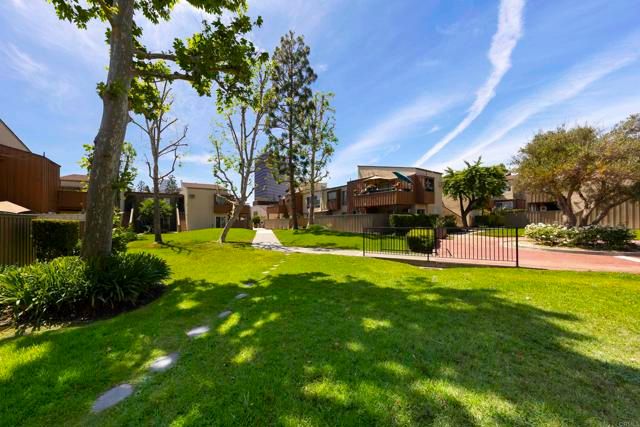 1001 W Stevens Ave 296, Santa Ana, CA 92707