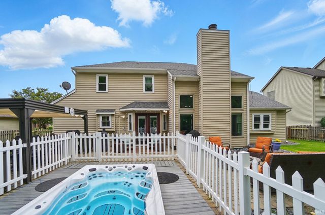 6326 Treasure Cove, Fort Wayne, IN 46835