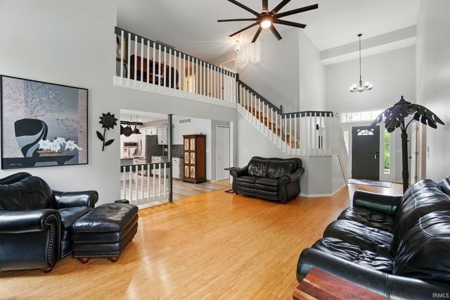 6326 Treasure Cove, Fort Wayne, IN 46835