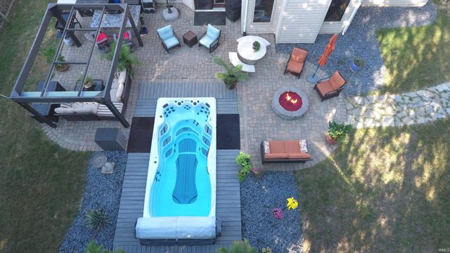 6326 Treasure Cove, Fort Wayne, IN 46835