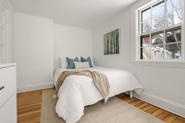 71 Highland Rd 71, Brookline, MA 02445