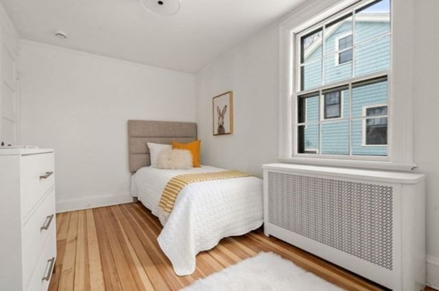 71 Highland Rd 71, Brookline, MA 02445