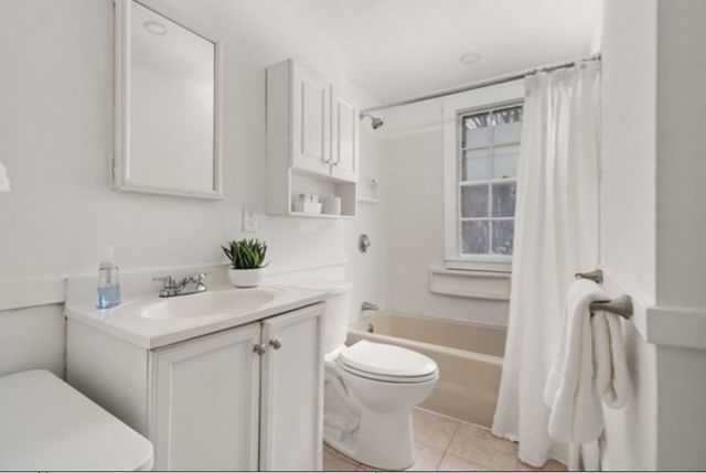 71 Highland Rd 71, Brookline, MA 02445