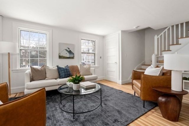 71 Highland Rd 71, Brookline, MA 02445