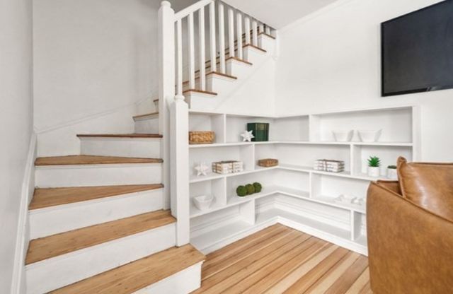 71 Highland Rd 71, Brookline, MA 02445