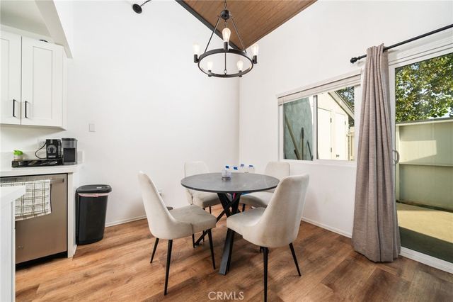 1342 W 8th Street, Upland, CA 91786