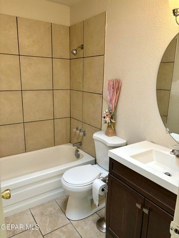 3704 McConnell Avenue A, El Paso, TX 79904