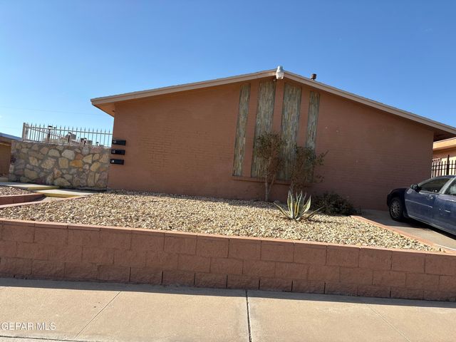 3704 McConnell Avenue A, El Paso, TX 79904