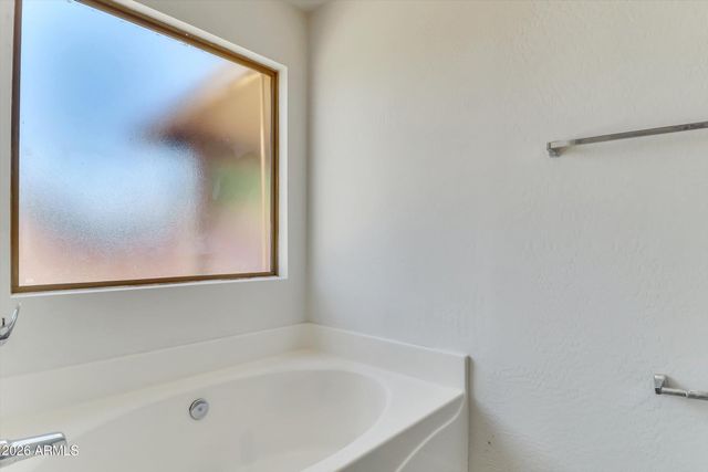 10617 W NEZ PERCE Street, Tolleson, AZ 85353