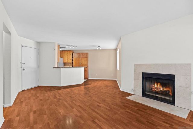 9785 Mesa Springs Way 74, San Diego, CA 92126