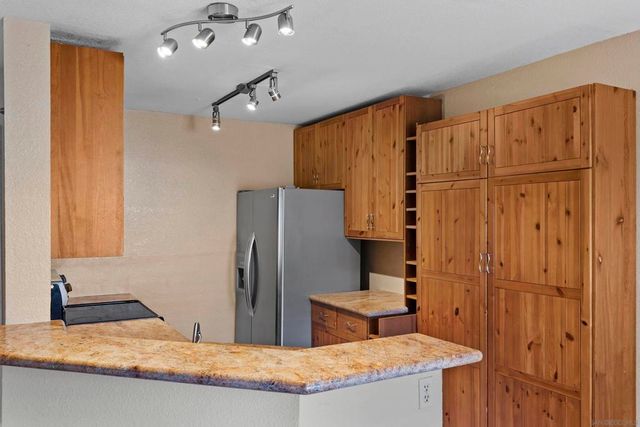 9785 Mesa Springs Way 74, San Diego, CA 92126