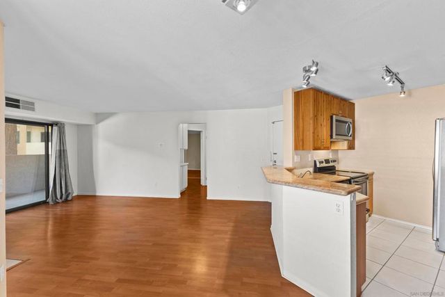 9785 Mesa Springs Way 74, San Diego, CA 92126