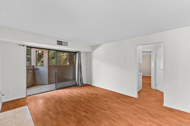 9785 Mesa Springs Way 74, San Diego, CA 92126