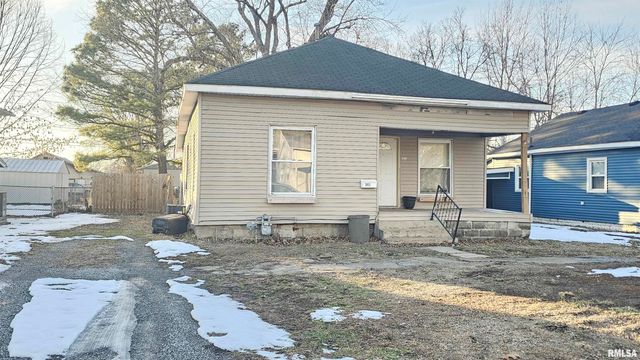 1013 S 13TH Street, Herrin, IL 62948