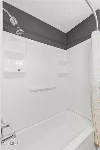 1068 Prospect Avenue, Bristol, VA 24201