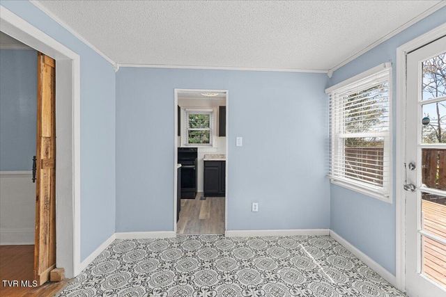 1068 Prospect Avenue, Bristol, VA 24201
