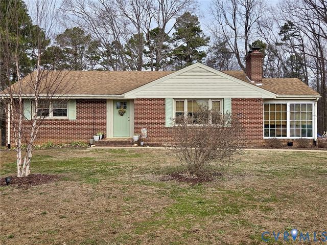 1304 Milnwood Rd, Farmville, VA 23901