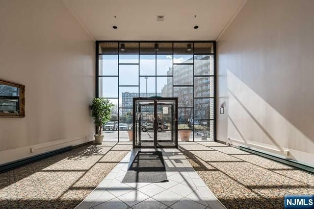 1111 River Road E20, Edgewater, NJ 07020