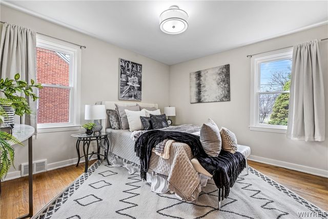 123 Columbia Parkway, West Seneca, NY 14224