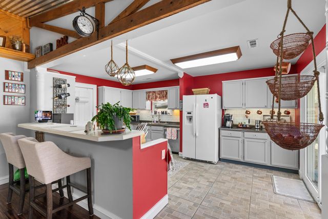 111 Canaberry Circle, Summerville, SC 29483