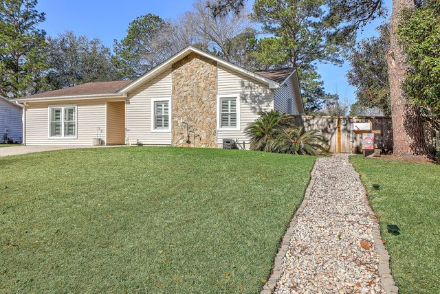 111 Canaberry Circle, Summerville, SC 29483