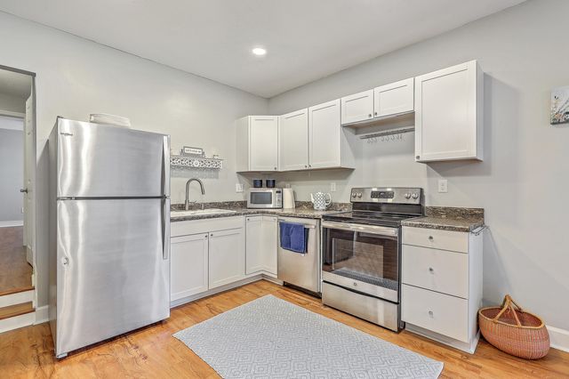 111 Canaberry Circle, Summerville, SC 29483