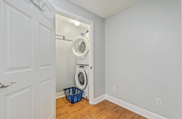 111 Canaberry Circle, Summerville, SC 29483