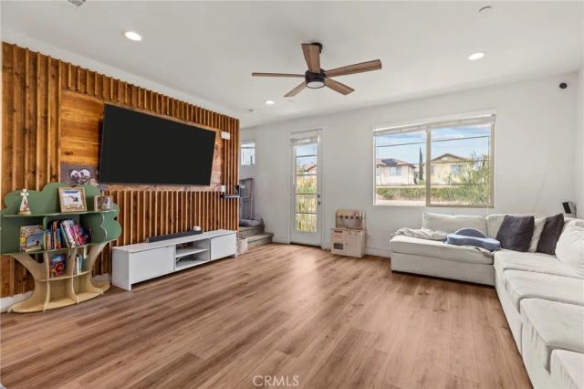 139 E Knox Dr, La Habra, CA 90631