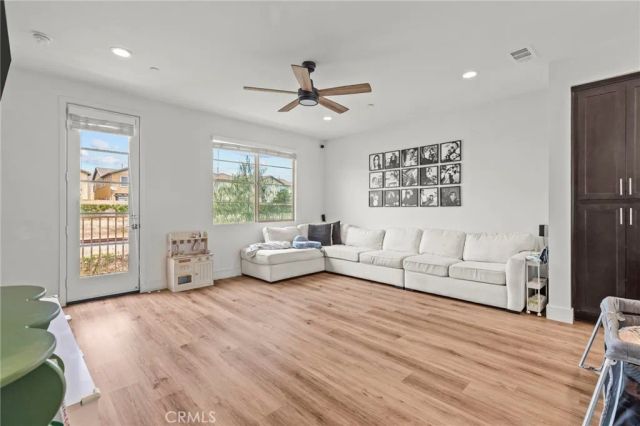 139 E Knox Dr, La Habra, CA 90631