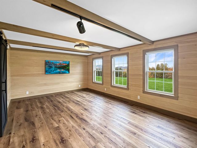 386 South Hill Road, Colebrook, NH 03576