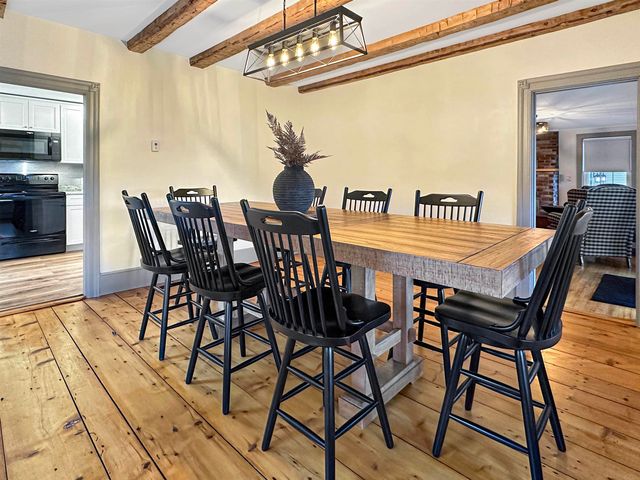 386 South Hill Road, Colebrook, NH 03576