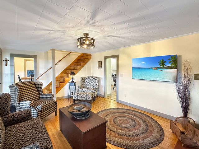 386 South Hill Road, Colebrook, NH 03576