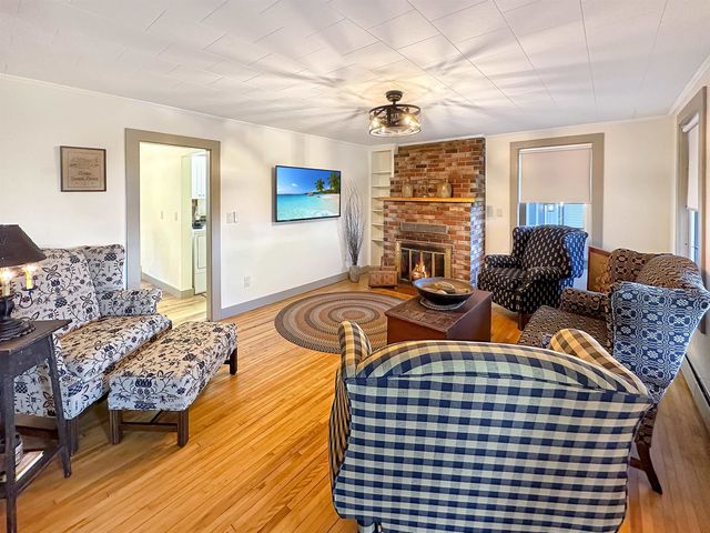 386 South Hill Road, Colebrook, NH 03576